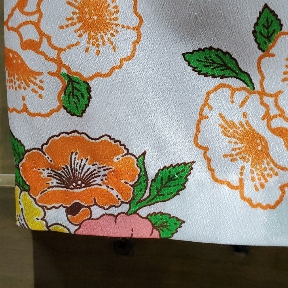 VINTAGE MISS POLLY SLEEVELESS BLOUSE TOP WITH FLORAL PRINT BUTTONDOWN MOD - Picture 6 of 11
